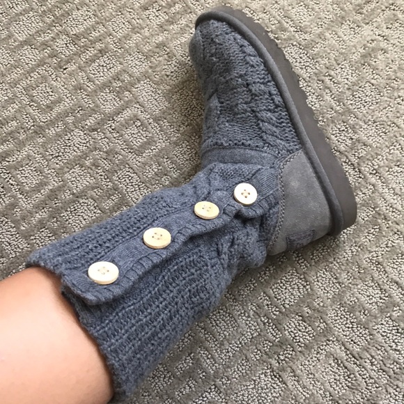Grey Knit Ugg Boots - Picture 1 of 4